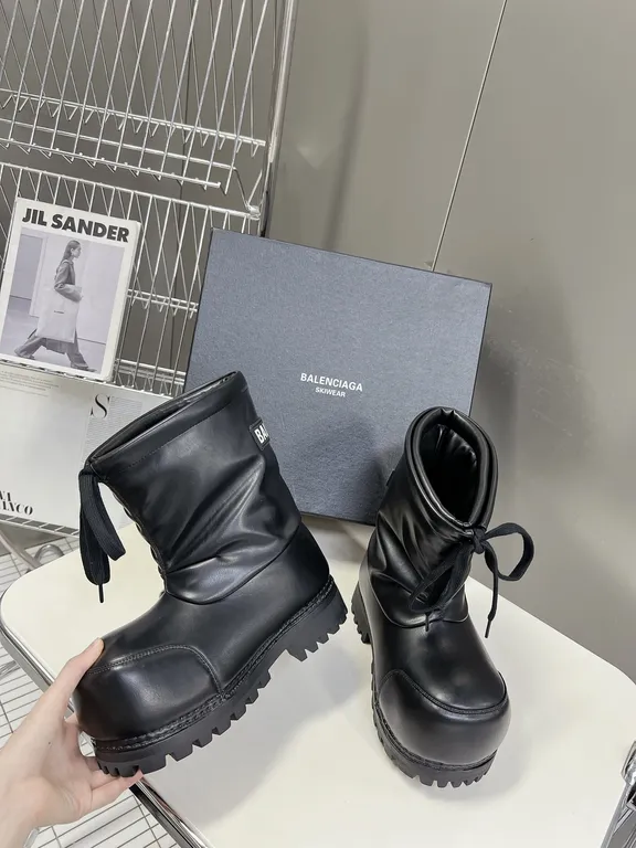 Balenciaga Shoe 